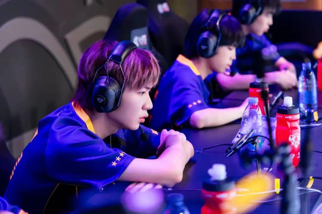 活性和年轻 活性和年轻