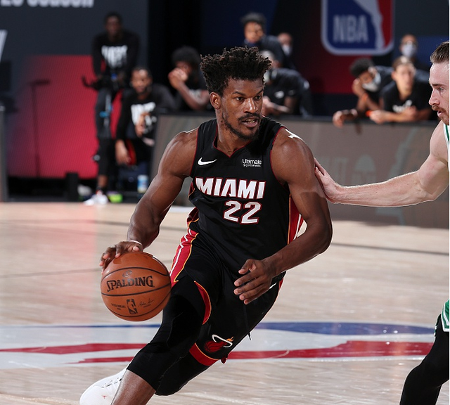 红牛车队依 红牛车队依