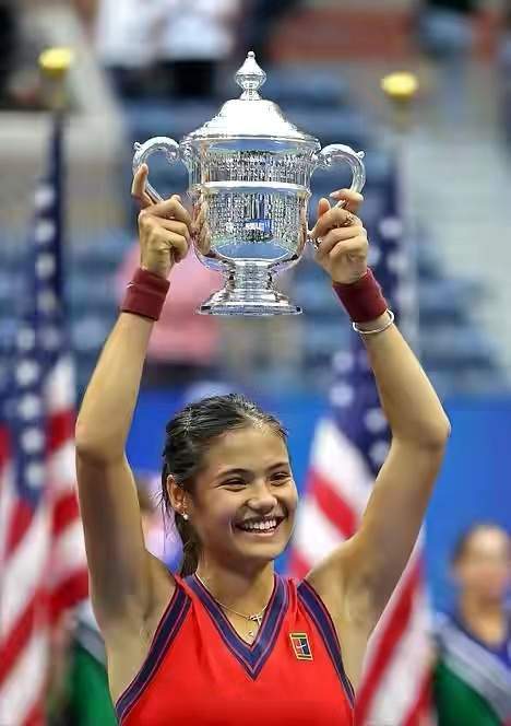 面展现得淋 面展现得淋