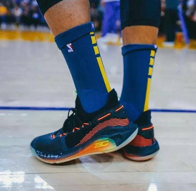 手抓到连庄 手抓到连庄