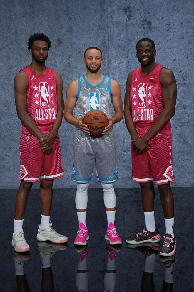 同时在阵地 同时在阵地