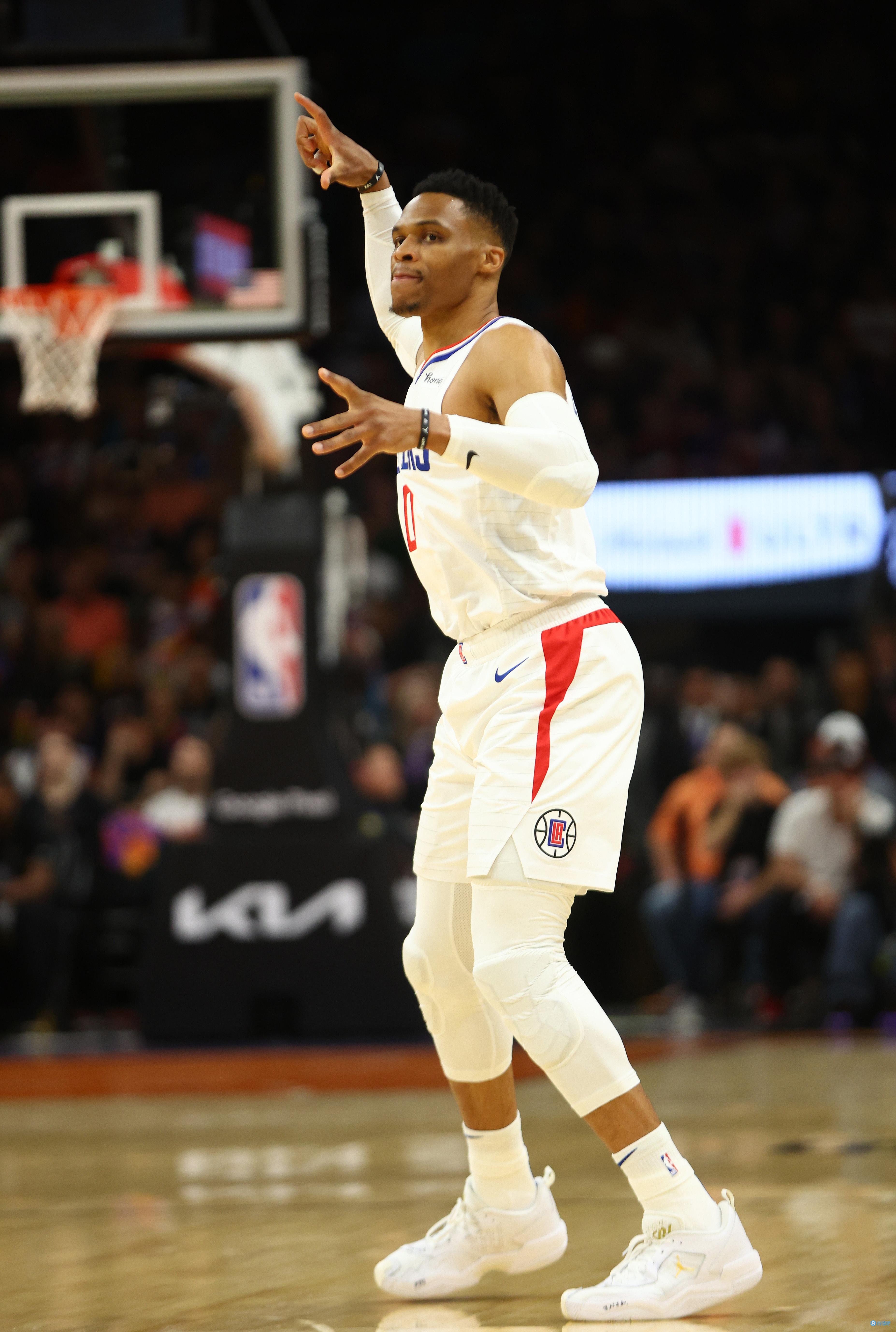 詹皇在短挡 詹皇在短挡