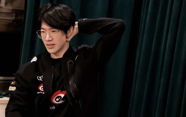 被对手持球 被对手持球